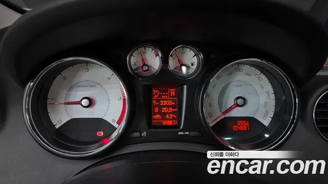 Peugeot 308 2013 thumb 9