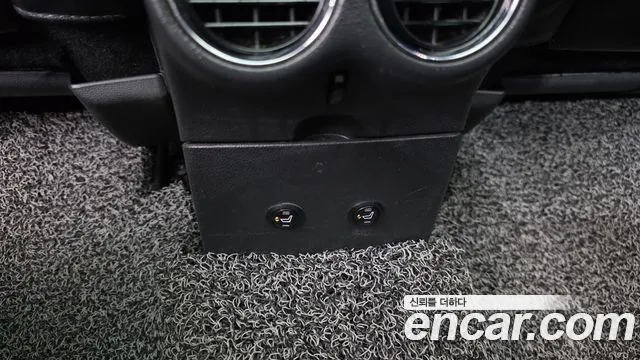 Peugeot 308 2013 thumb 5