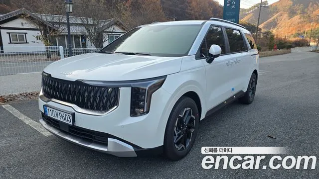 Kia Carnival 2025 thumb 8