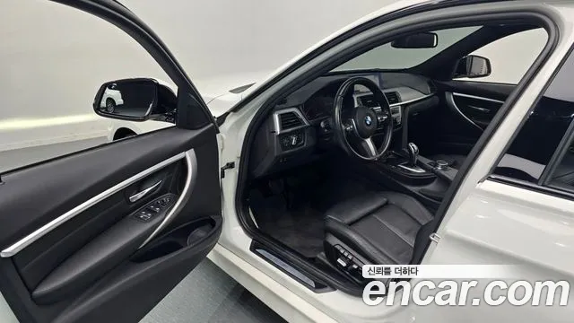 BMW 3 серии 2018 thumb 7