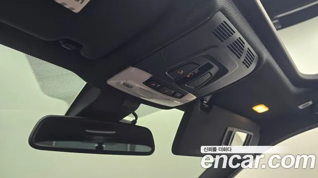 BMW 3 серии 2018 thumb 6