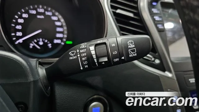 Hyundai Santafe 2015 thumb 2