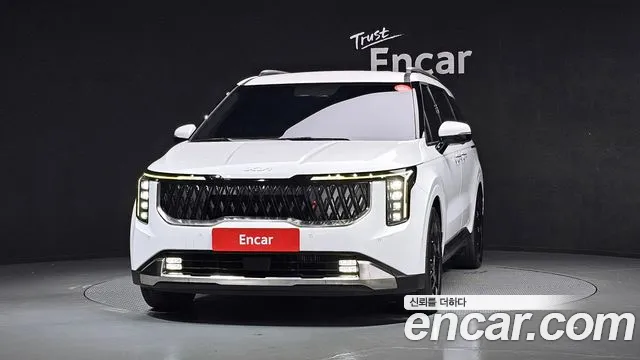 Kia Carnival 2024 thumb 3