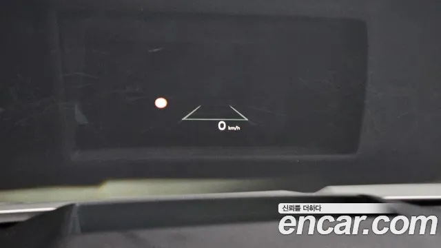 Kia Carnival 2024 thumb 4