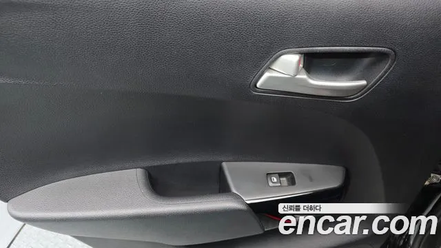 Kia Morning 2017 thumb 3