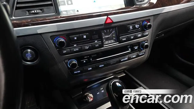 Hyundai Genesis 2014 thumb 9