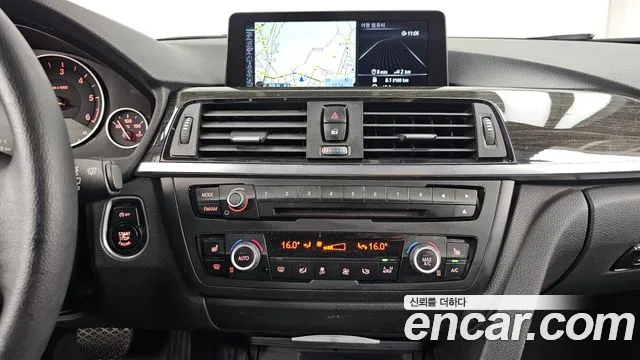 BMW 3 серии 2015 thumb 9