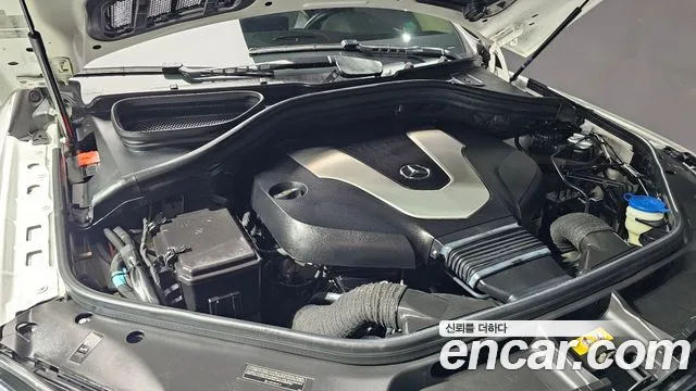 Mercedes-Benz GLE-Класс 2018 thumb 6