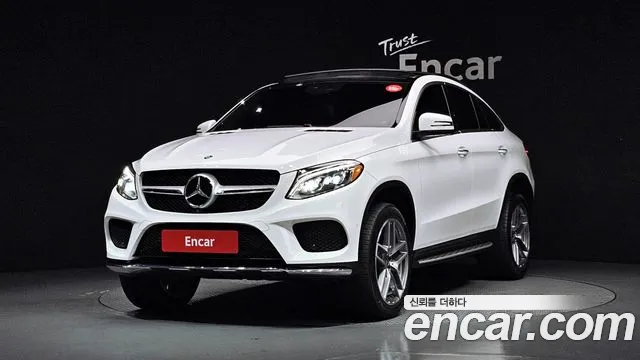 Mercedes-Benz GLE-Класс 2018 thumb 3