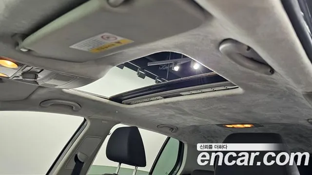 Volkswagen Golf 2012 thumb 7