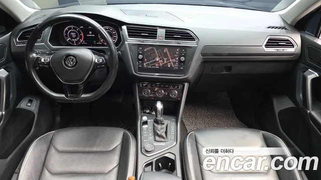 Volkswagen Tiguan 2018 thumb 7
