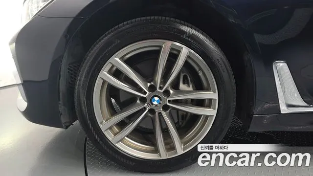 BMW 7 серии 2017 thumb 4
