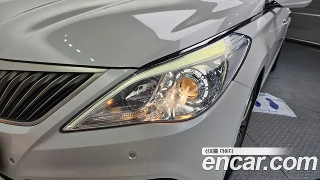 Hyundai Grandeur 2014 thumb 10