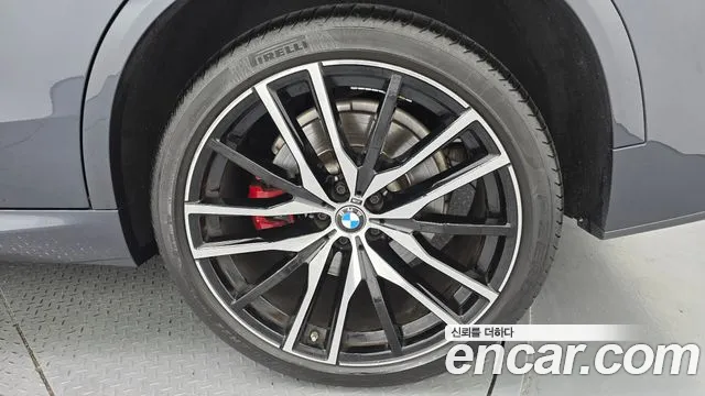BMW X5 2022 thumb 4