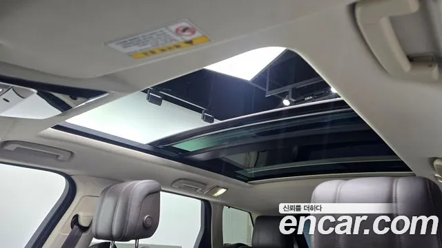 Land Rover Range Rover Sport 2019 thumb 8