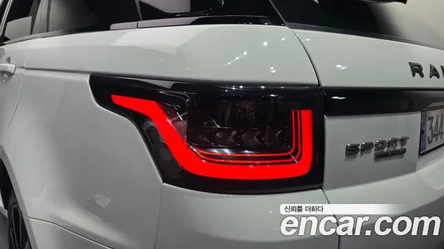 Land Rover Range Rover Sport 2019 thumb 10