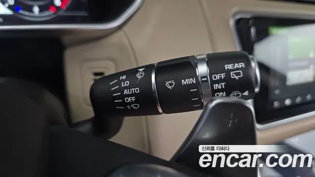 Land Rover Range Rover Sport 2019 thumb 2