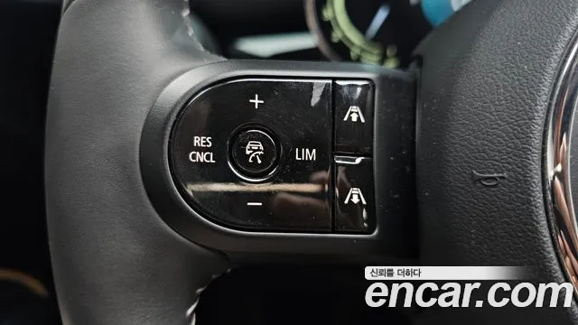 Mini Cooper S 2023 thumb 4