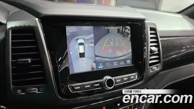 KGM Rexton 2022 thumb 11