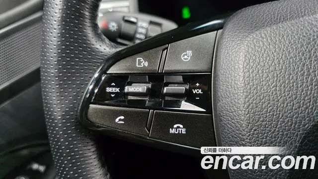 KGM Rexton 2022 thumb 2