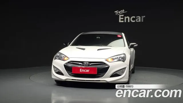 Hyundai Genesis 2012 thumb 9