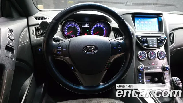 Hyundai Genesis 2012 thumb 3