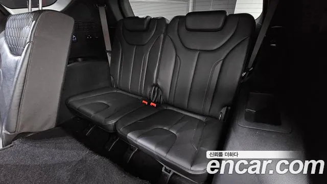 Hyundai Santa Fe 2019 thumb 3