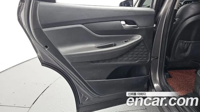 Hyundai Santa Fe 2019 thumb 7