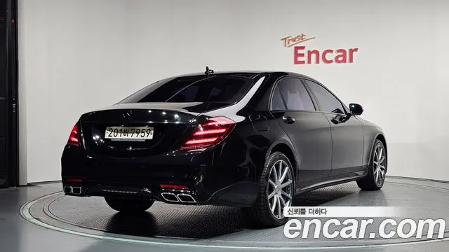 Mercedes-Benz S-Class 2018 thumb 8