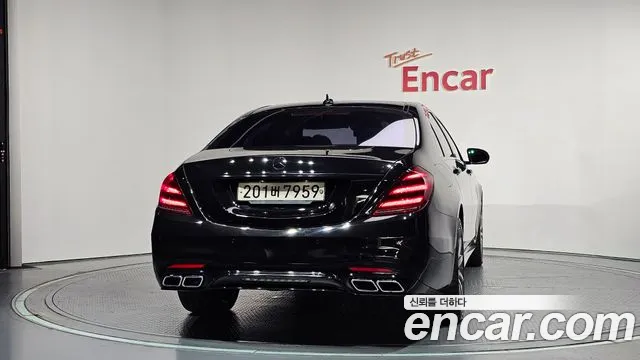Mercedes-Benz S-Class 2018 thumb 3