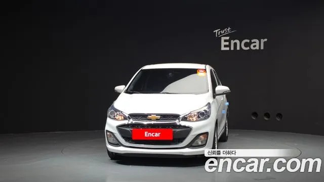Chevrolet Spark 2018 thumb 3