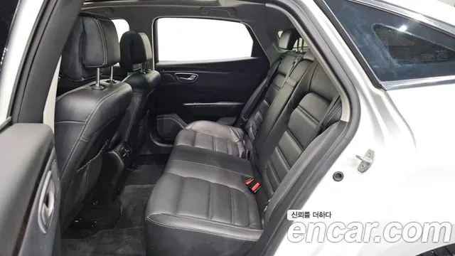 Renault SM6 2016 thumb 12