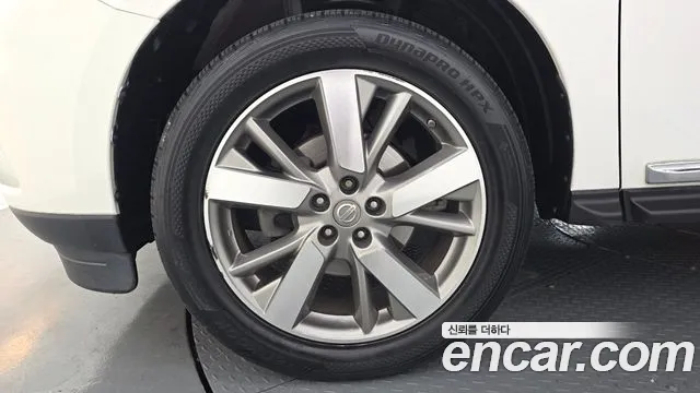 Nissan Pathfinder 2014 thumb 7
