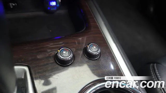 Nissan Pathfinder 2014 thumb 10