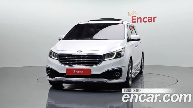 Kia Carnival 2017 thumb 3