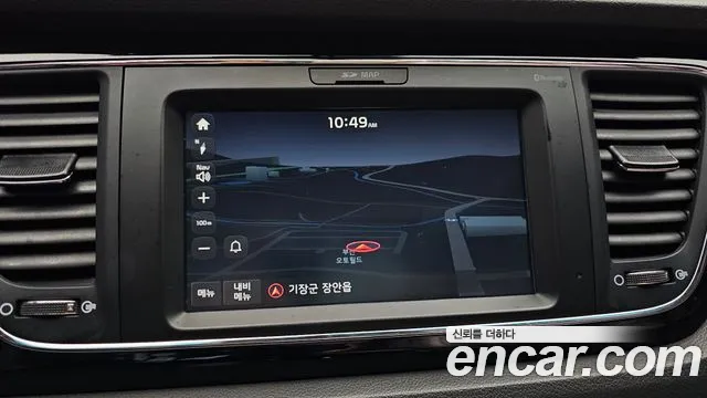 Kia Carnival 2017 thumb 12