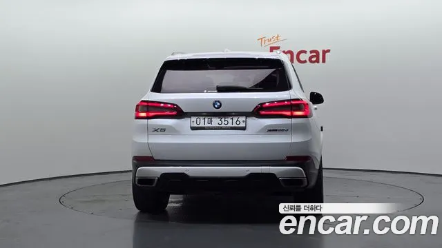 BMW X5 2019 thumb 3