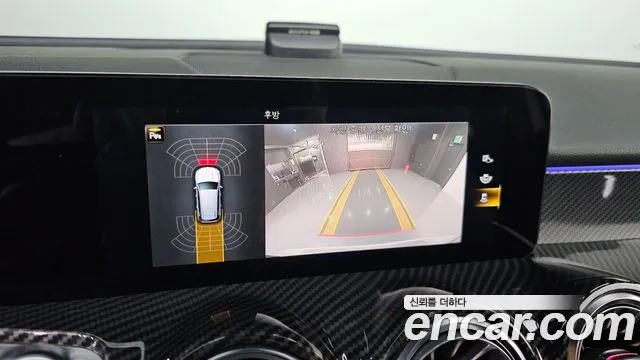 Mercedes-Benz GLB 2021 thumb 5