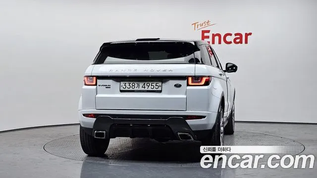 Land Rover Range Rover Evoque 2019 thumb 10