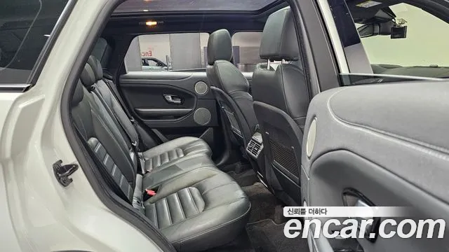 Land Rover Range Rover Evoque 2019 thumb 11