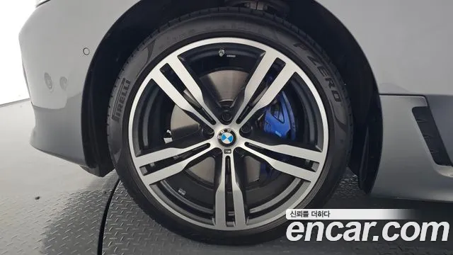 BMW 6 серии Gran Turismo 2024 thumb 4