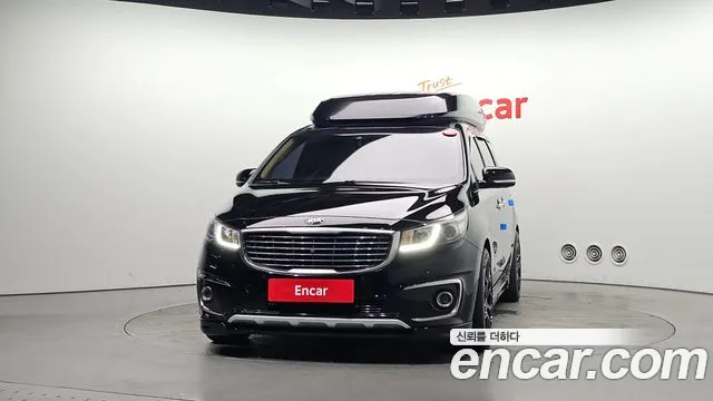 Kia Carnival 2018 thumb 3