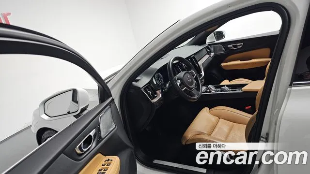 Volvo S60 2021 thumb 3
