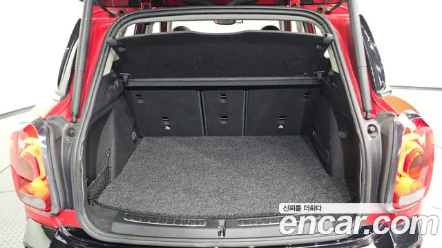 Mini Countryman 2018 thumb 6