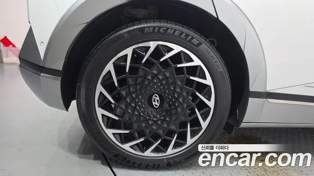 Hyundai Ioniq5 2022 thumb 5