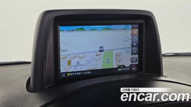 Hyundai Staria 2016 thumb 3