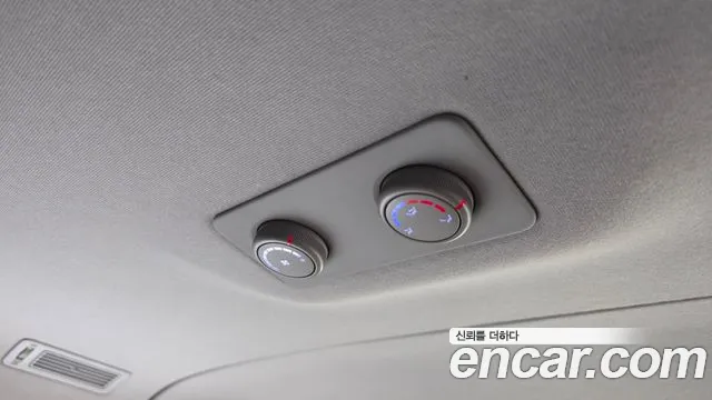 Hyundai Staria 2016 thumb 5