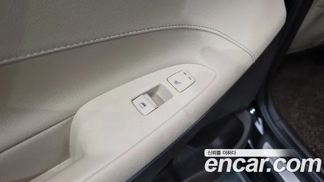 Hyundai Grandeur 2017 thumb 3