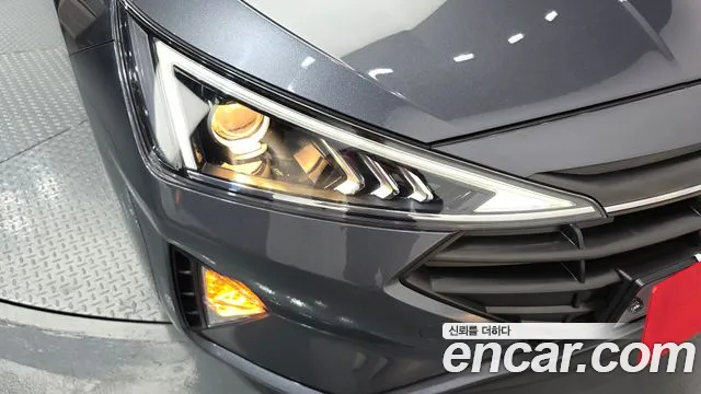 Hyundai Avante 2019 thumb 7