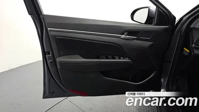 Hyundai Avante 2019 thumb 4